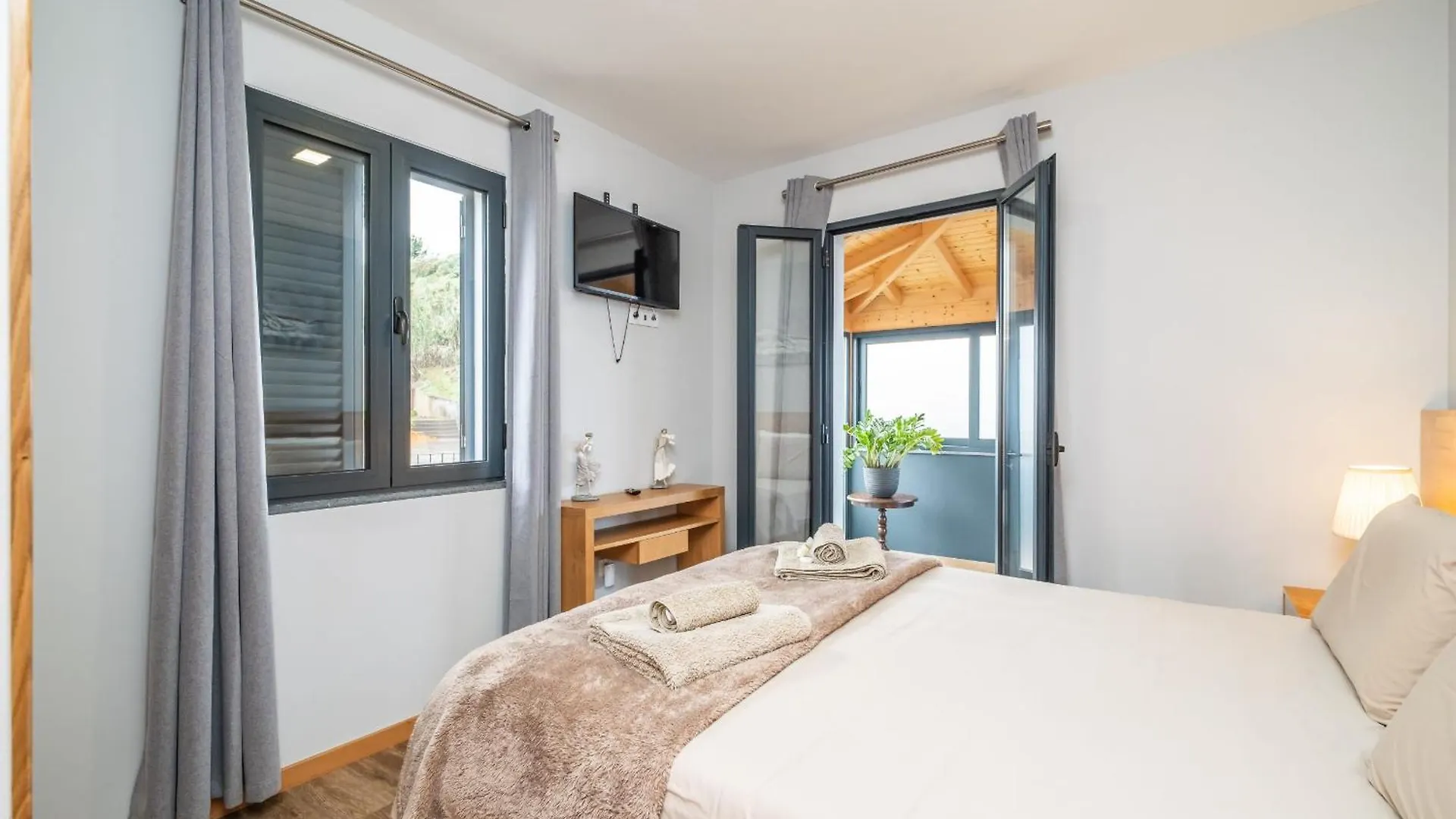 Apartment Salsa Country House II Porto Moniz